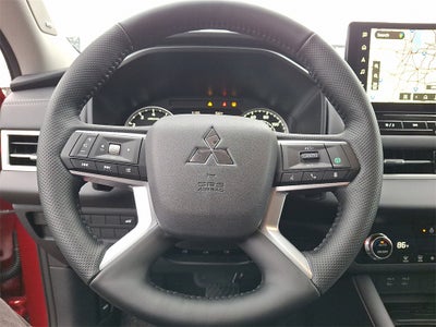 2026 Mitsubishi Outlander SE