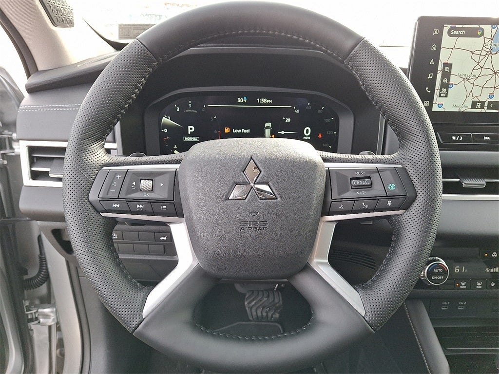 2026 Mitsubishi Outlander SE TECH