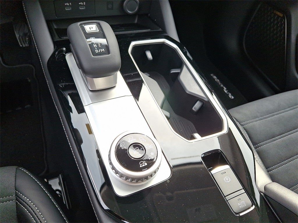 2026 Mitsubishi Outlander SE TECH