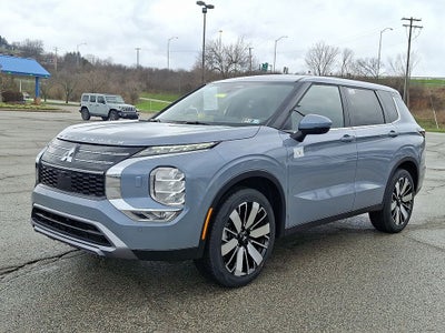 2026 Mitsubishi Outlander SE