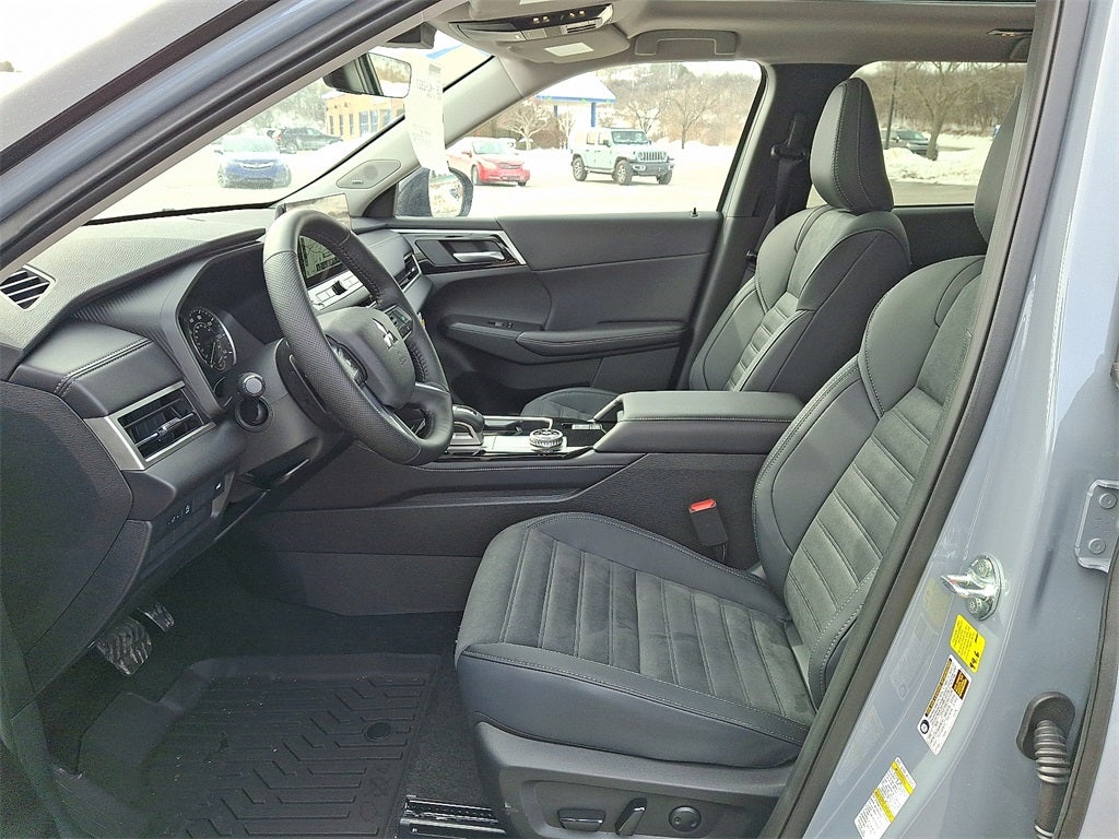 2026 Mitsubishi Outlander Trail Edition