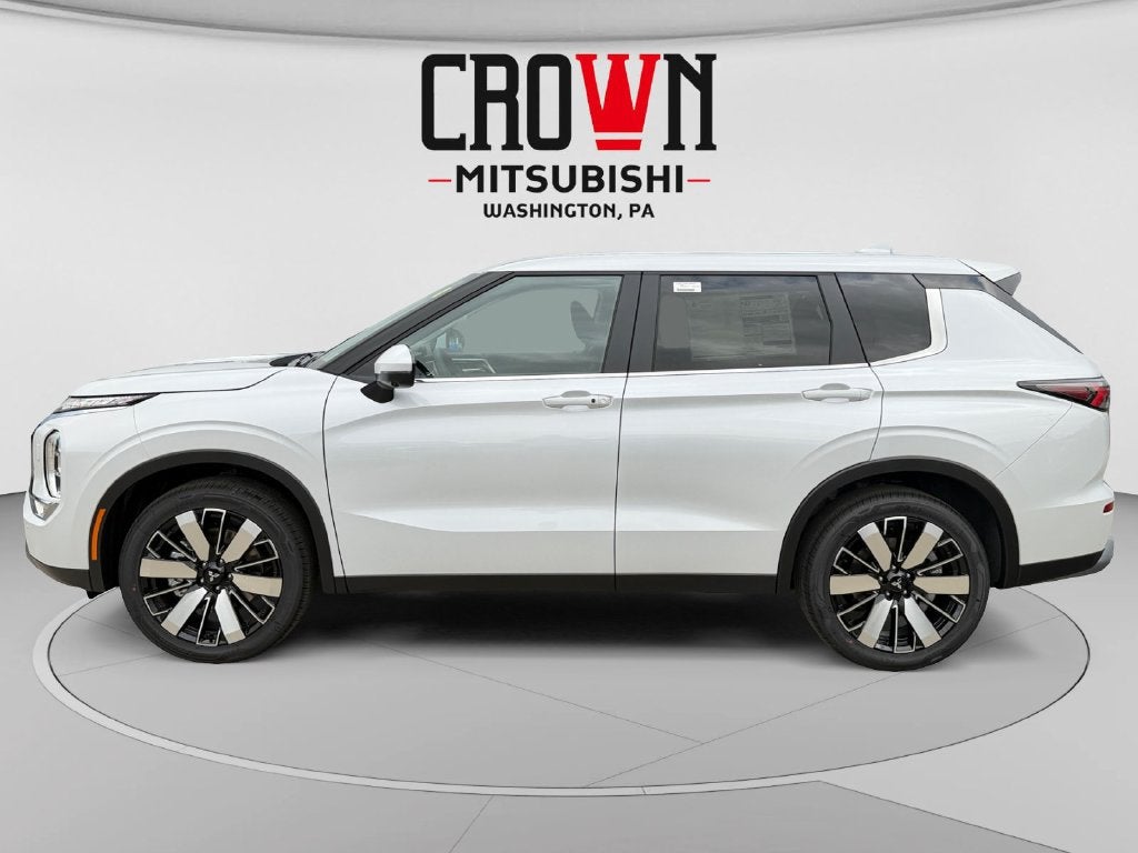 2026 Mitsubishi Outlander SE
