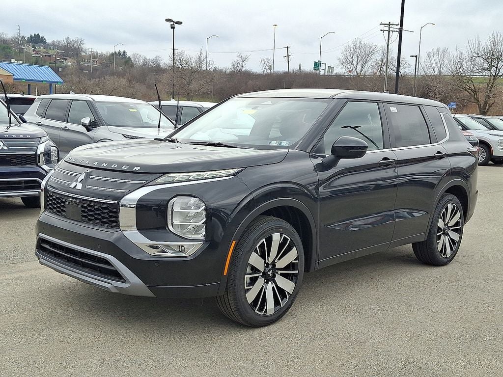 2026 Mitsubishi Outlander SE