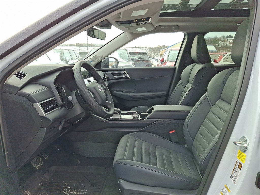 2026 Mitsubishi Outlander Trail Edition