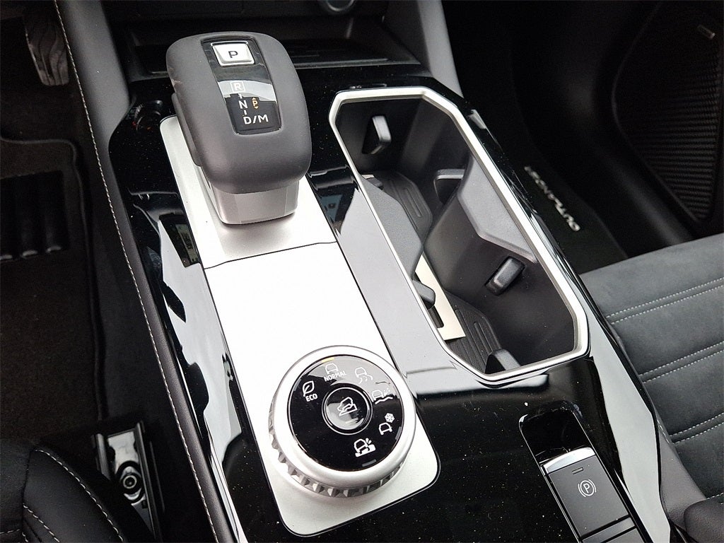 2026 Mitsubishi Outlander Base