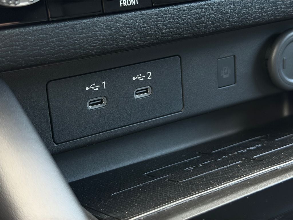 2026 Mitsubishi Outlander Base