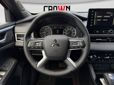 2026 Mitsubishi Outlander Base