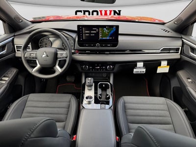 2026 Mitsubishi Outlander Base