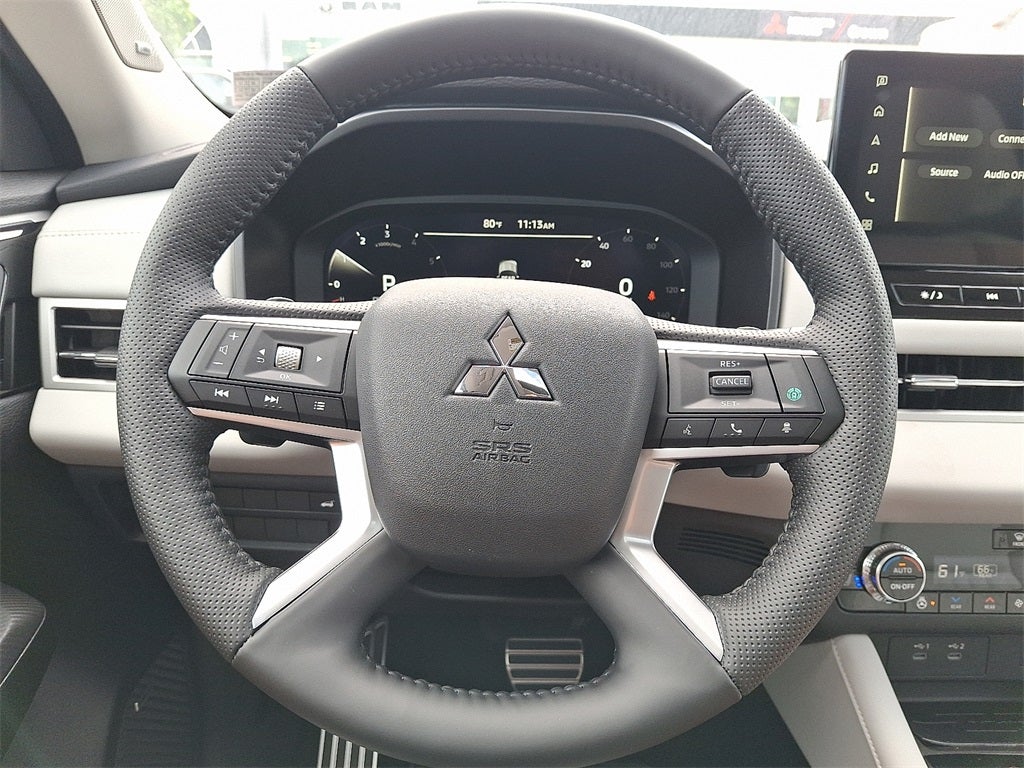 2025 Mitsubishi Outlander SEL