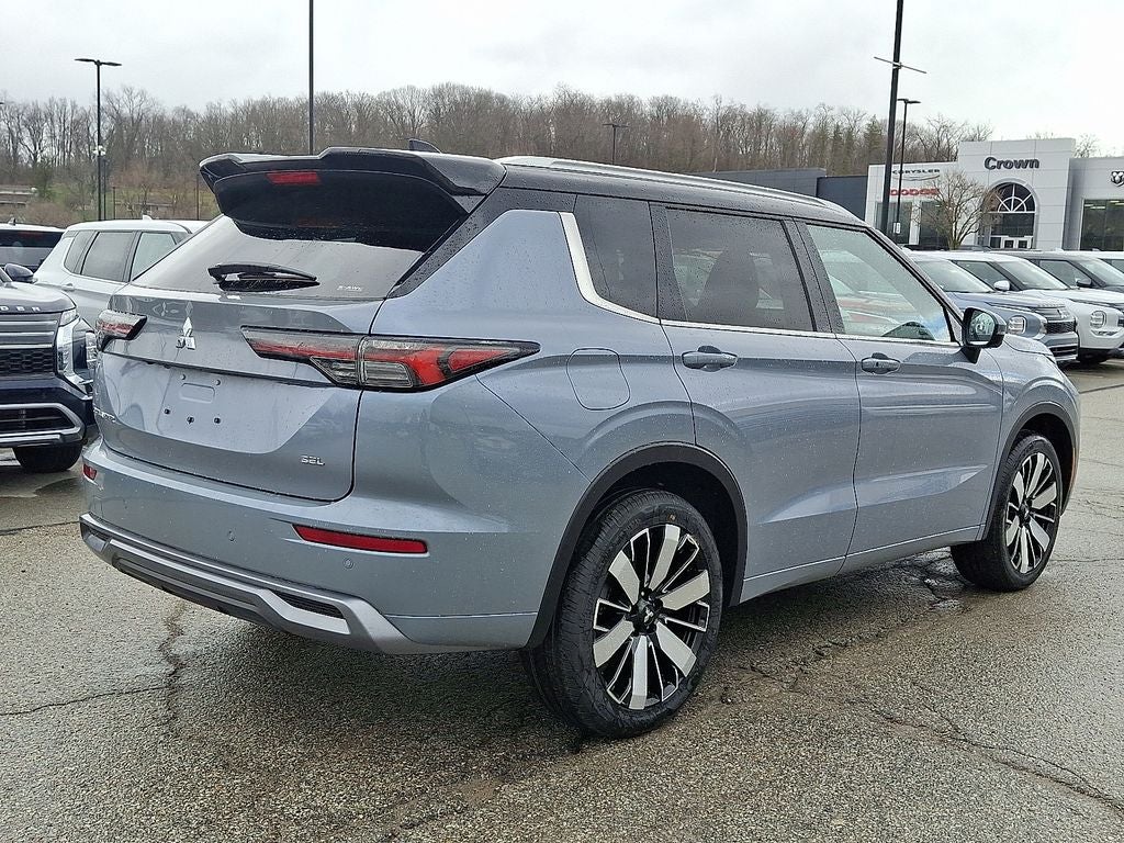 2026 Mitsubishi Outlander SEL