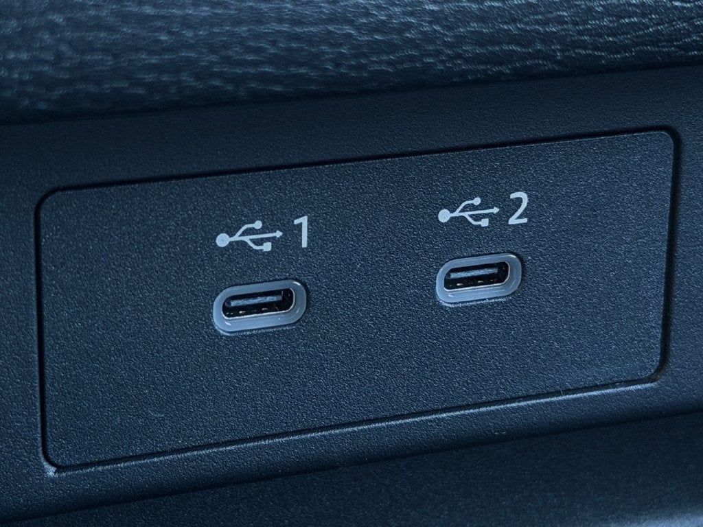 2026 Mitsubishi Outlander Black Edition