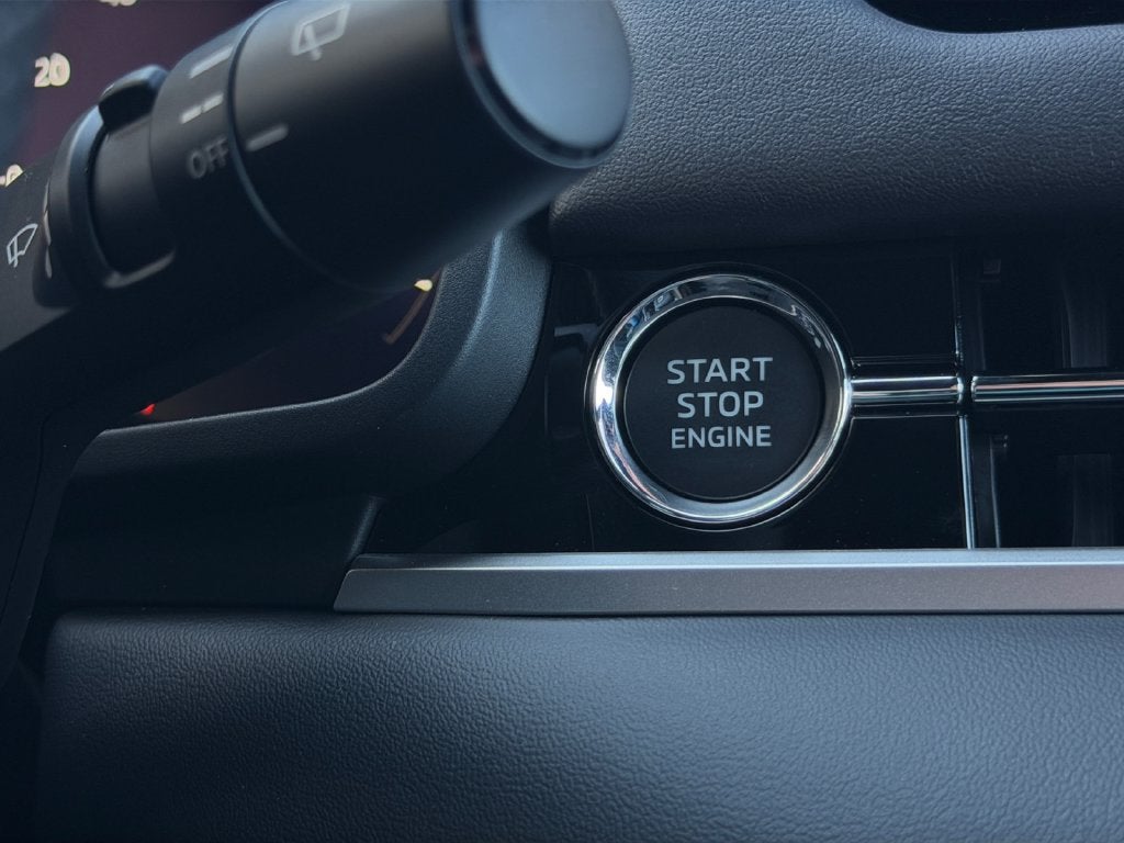 2026 Mitsubishi Outlander Black Edition
