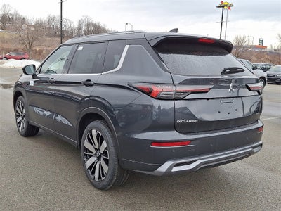 2026 Mitsubishi Outlander Base