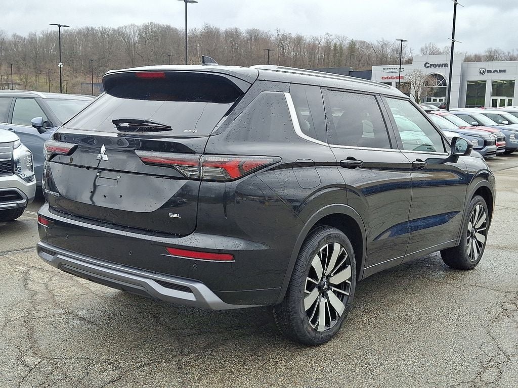 2026 Mitsubishi Outlander SEL