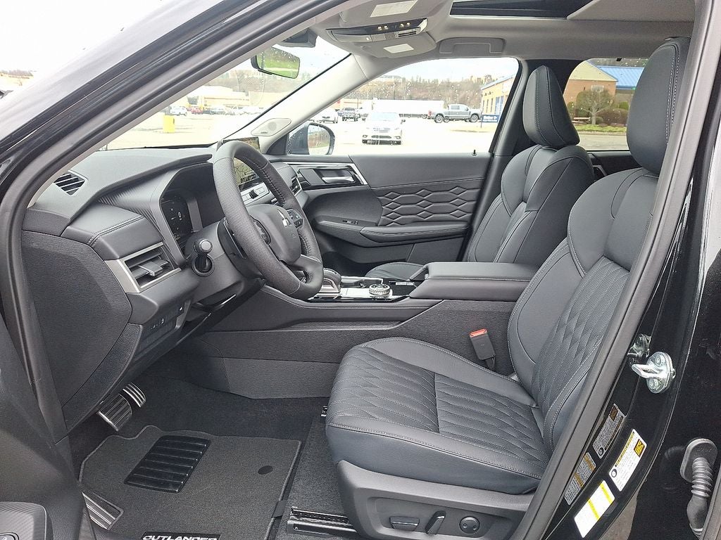 2026 Mitsubishi Outlander SEL