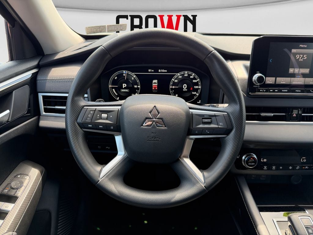2025 Mitsubishi Outlander Plug-in Hybrid ES - Photo 17