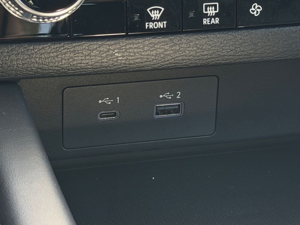 2025 Mitsubishi Outlander Plug-in Hybrid ES - Photo 20