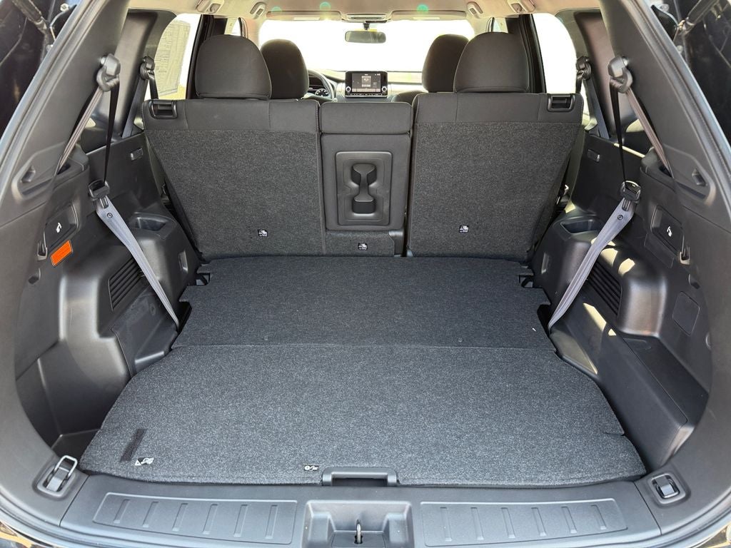 2025 Mitsubishi Outlander Plug-in Hybrid ES - Photo 25