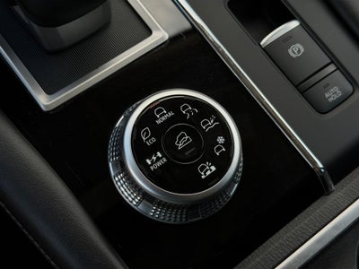 2023 Mitsubishi Outlander PHEV SE tech