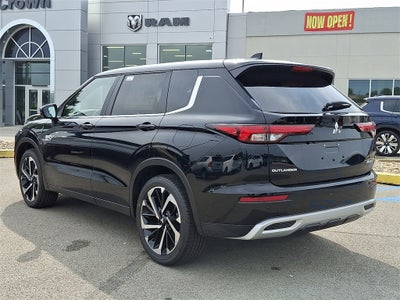 2025 Mitsubishi Outlander PHEV SE