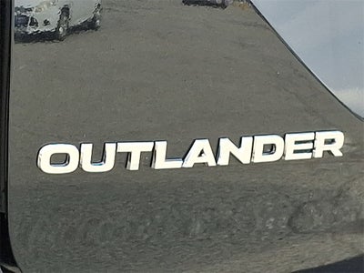 2025 Mitsubishi Outlander PHEV SE