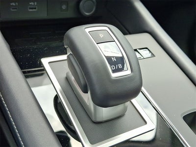 2025 Mitsubishi Outlander PHEV SE