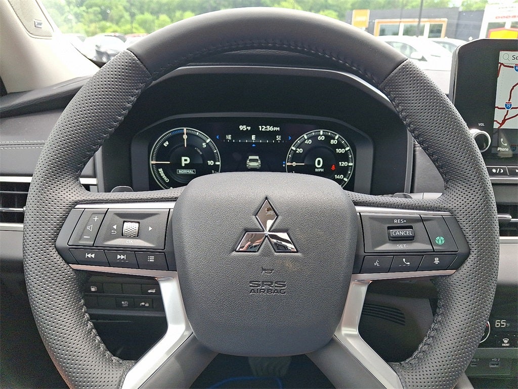 2025 Mitsubishi Outlander PHEV SE