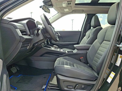 2025 Mitsubishi Outlander PHEV SE