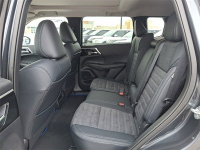 2025 Mitsubishi Outlander PHEV SE