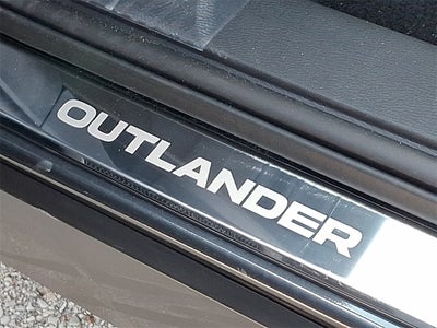 2025 Mitsubishi Outlander PHEV SEL Black Edition