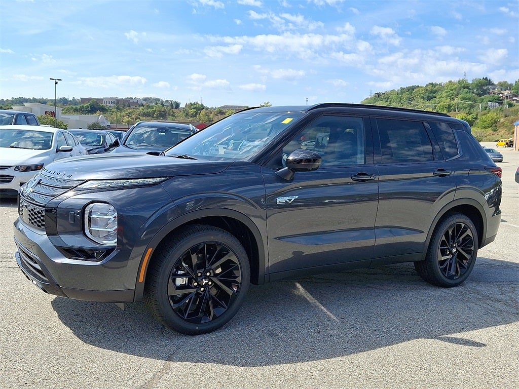 2025 Mitsubishi Outlander PHEV SEL Black Edition