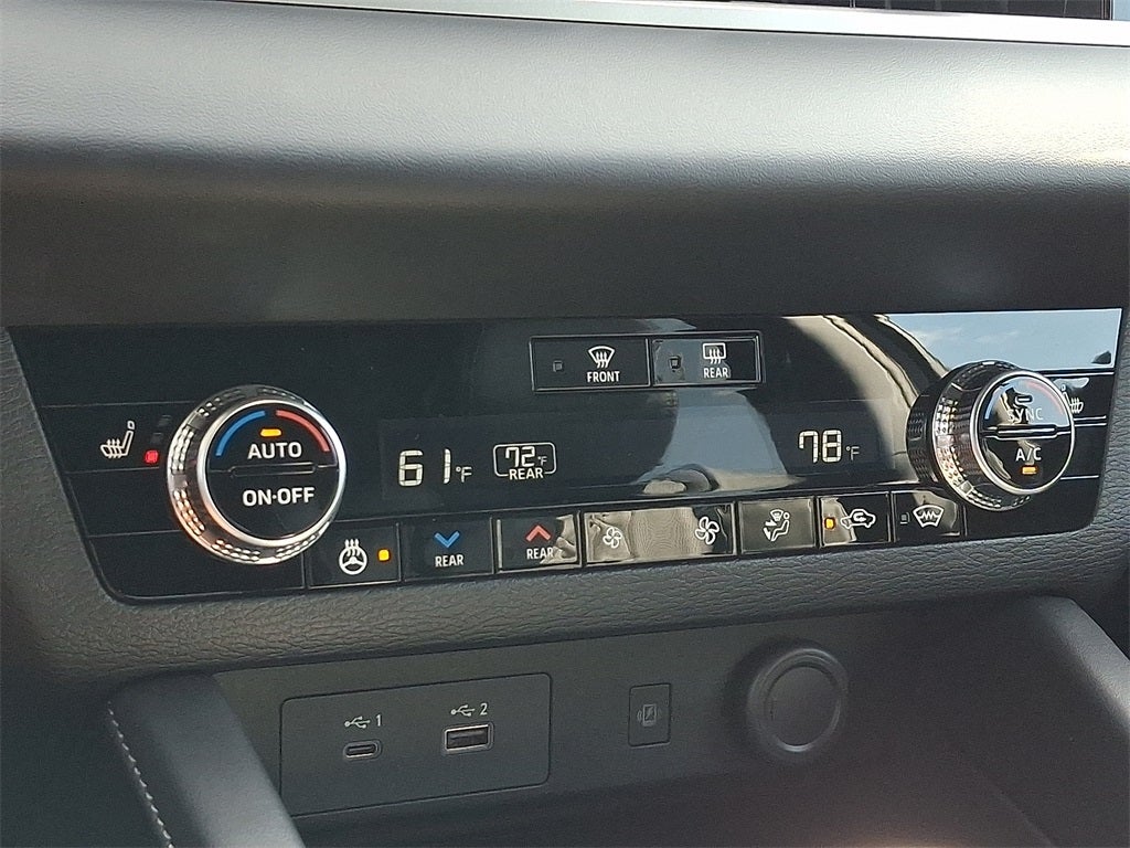 2025 Mitsubishi Outlander PHEV SEL Black Edition